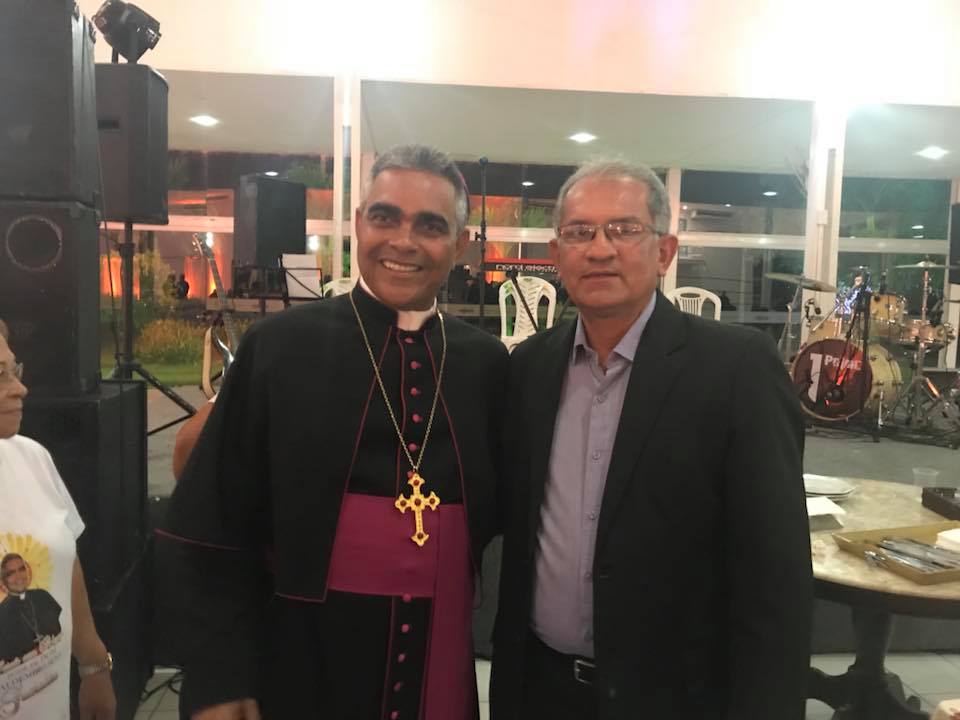 Prefeito Vital Costa prestigia posse do novo bispo da Diocese de Guarabira