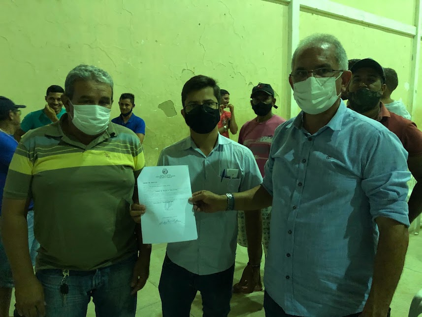 Prefeito Vital Costa autoriza início de mais uma obra em Araruna