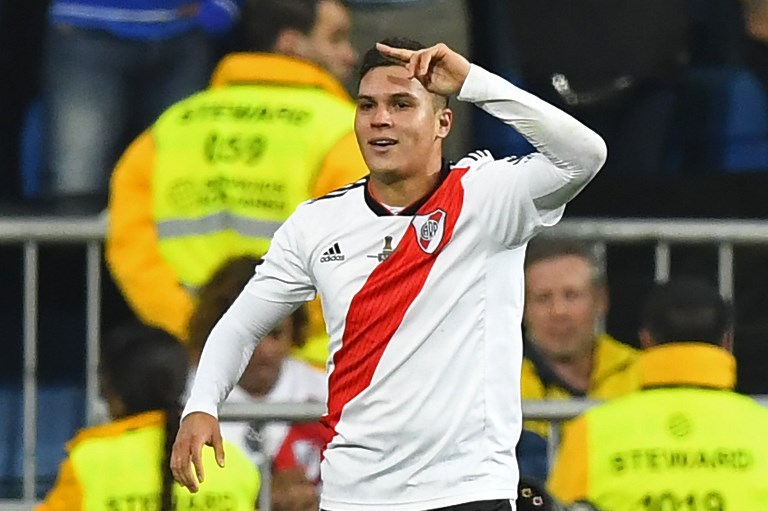 River faz dois na prorrogação e vence final histórica contra o Boca