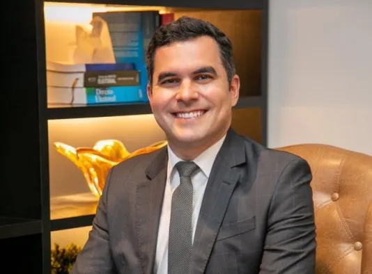 ALPB concede título de cidadão paraibano ao advogado Bruno Lopes