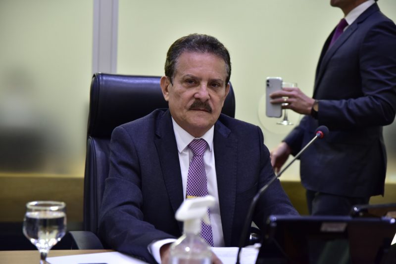 Tião diz que ‘pessoas de cima’ agiram contra sua candidatura ao TCE, mas não cita nomes