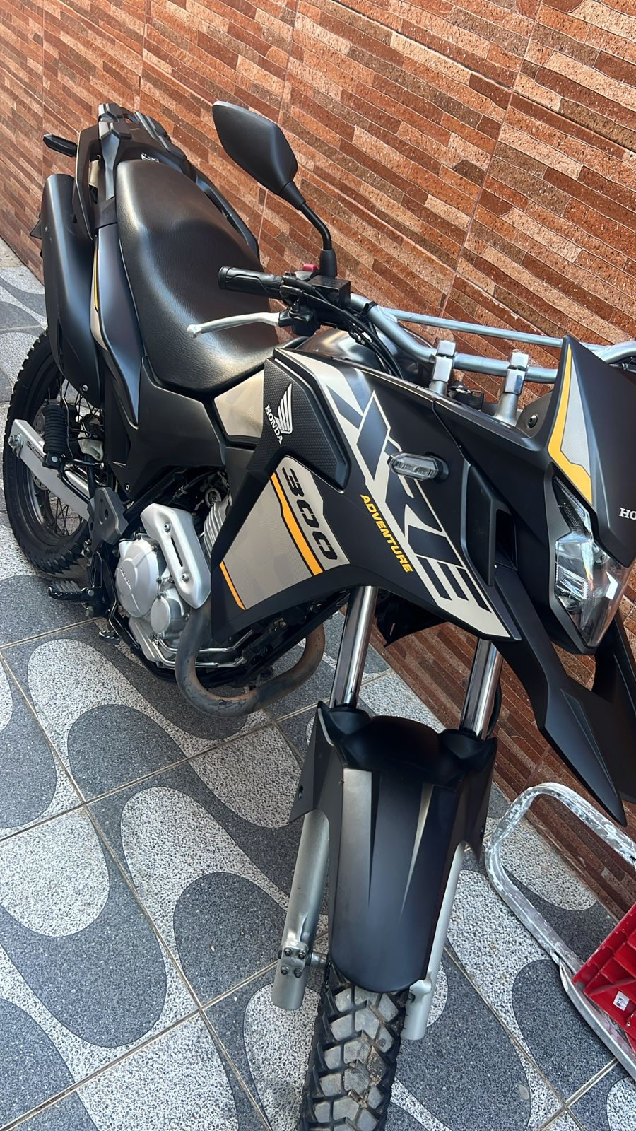 Polícia Militar prende indivíduo por receptação e recupera motocicleta roubada em Araruna
