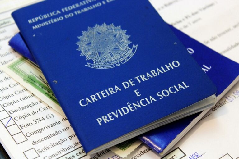 Sine-PB oferece mais de 700 vagas de emprego em oito cidades da Paraíba nesta segunda-feira