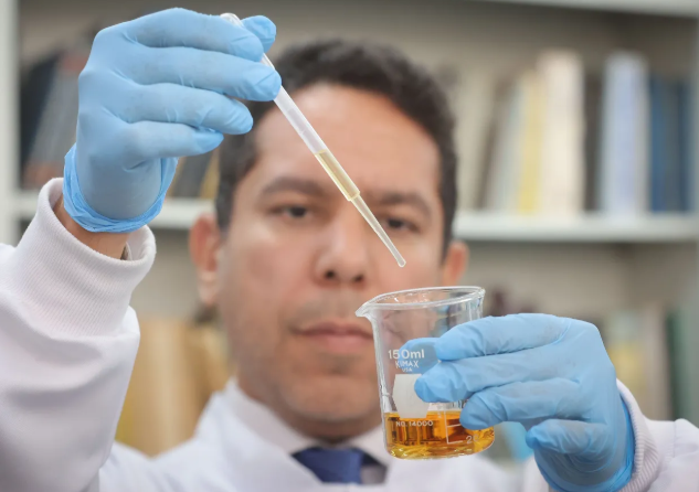 Inovação da UEPB: canudo que detecta metanol em bebidas é destaque na CNN Brasil