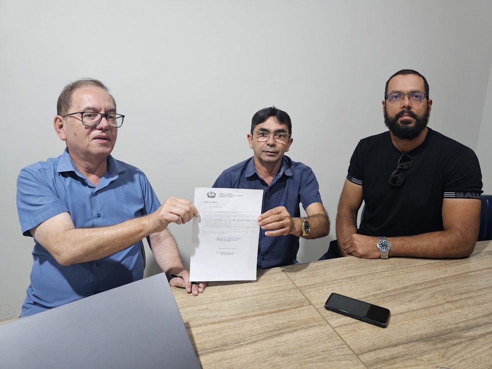 Prefeito Availdo Azevedo assina ordem de serviço para conclusão e ampliação do Hospital e Maternidade Dr. Antônio Fialho Moreira