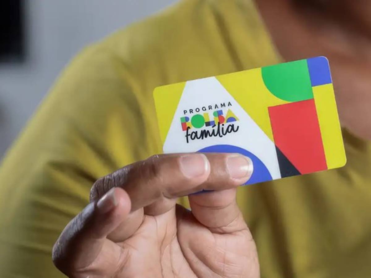 Governo Lula antecipa últimos dias de pagamento do Bolsa Família