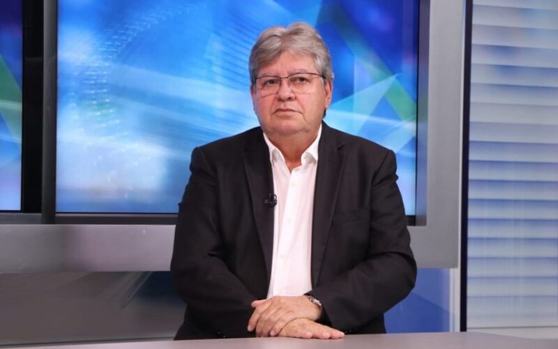 João Azevedo nomeia novos secretários da Saúde e do Turismo da PB