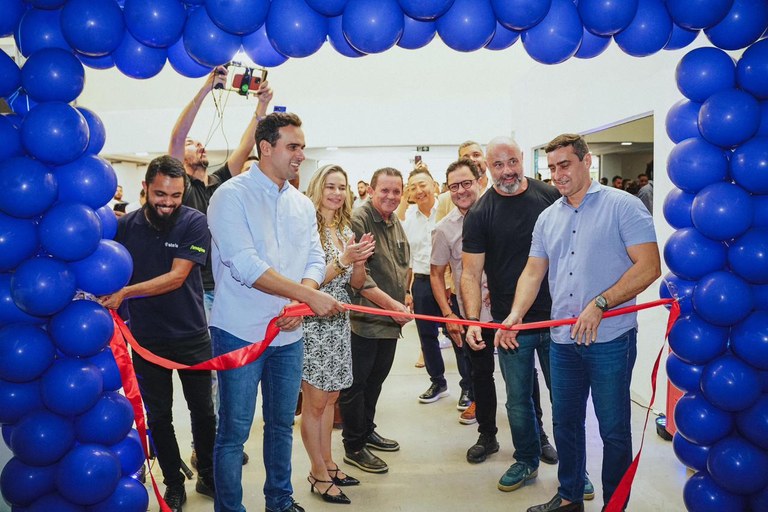 Lucas Ribeiro participa de inauguração de call center em Campina Grande e ressalta geração de emprego na Paraíba