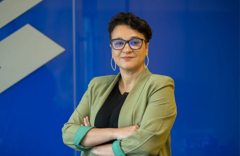Lula não cede à pressão e mantém a paraibana Tarciana Medeiros, 1ª mulher à frente do Banco do Brasil