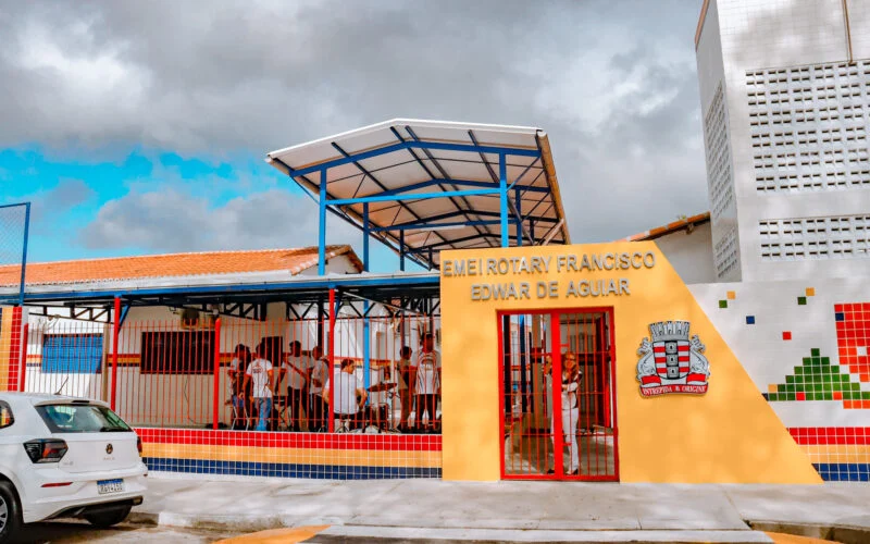 MEC poderá repassar até R$ 3.800 por escola para ampliar acesso à internet