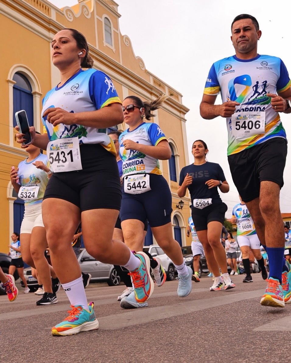 1ª Corrida ArarunaTV reúne mais de 700 atletas de PB, RN e PE e movimenta Araruna