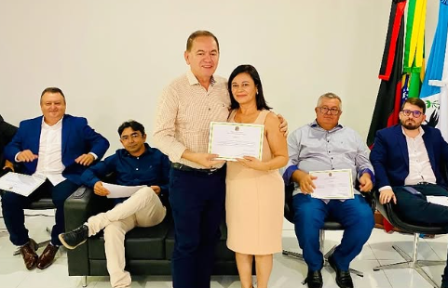 Availdo Azevedo é diplomado para o segundo mandato como prefeito de Araruna