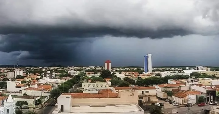 Inmet emite alerta de chuvas intensas para Araruna e mais 220 cidades da Paraíba - VEJA A LISTA
