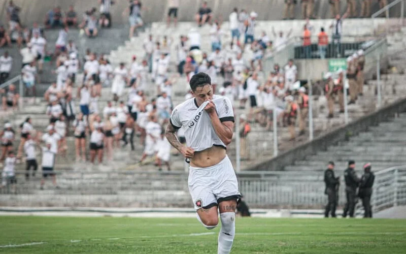 Botafogo goleia o Confiança na estreia da Série C do Campeonato Brasileiro
