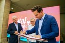 Lucas Ribeiro assina termo de fomento que garante apoio ao Natal Premiado da CDL de Campina Grande