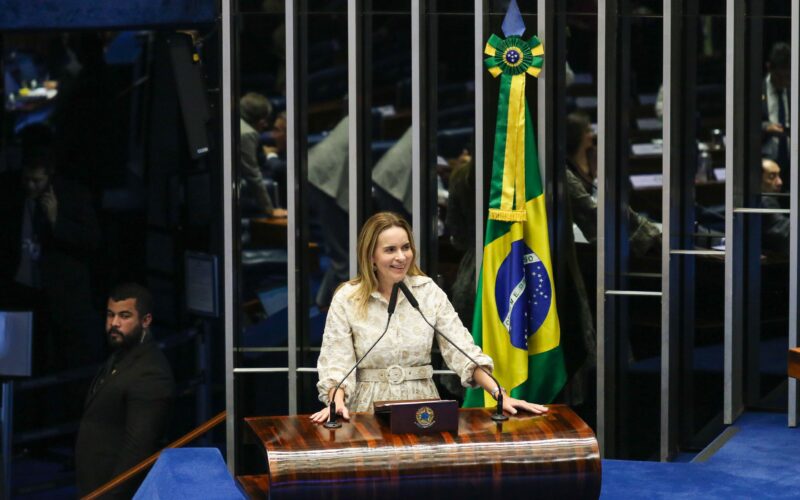 Comissão aprova relatório de Daniella Ribeiro por mamografia a partir dos 30 anos