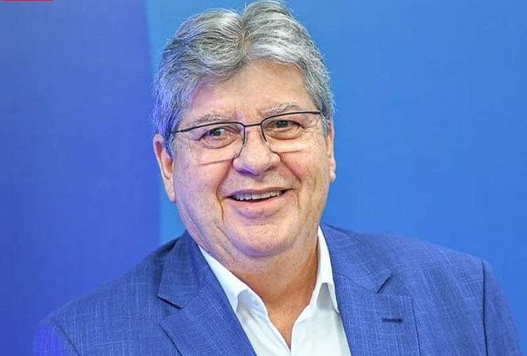João Azevêdo celebra avanços da Paraíba na educação profissional e no ensino integral