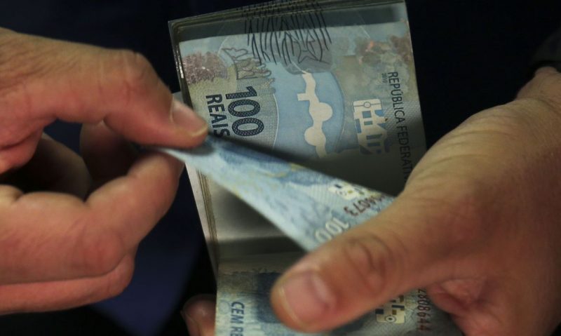 Decreto antecipa pagamento do 13º de aposentados do INSS; veja datas