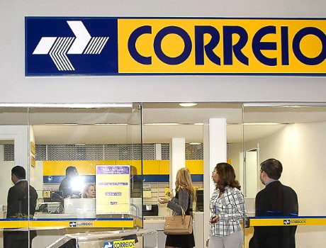 Inscrições para concurso dos Correios começam em agosto; salário pode chegar a R$ 6,8 mil; veja edital