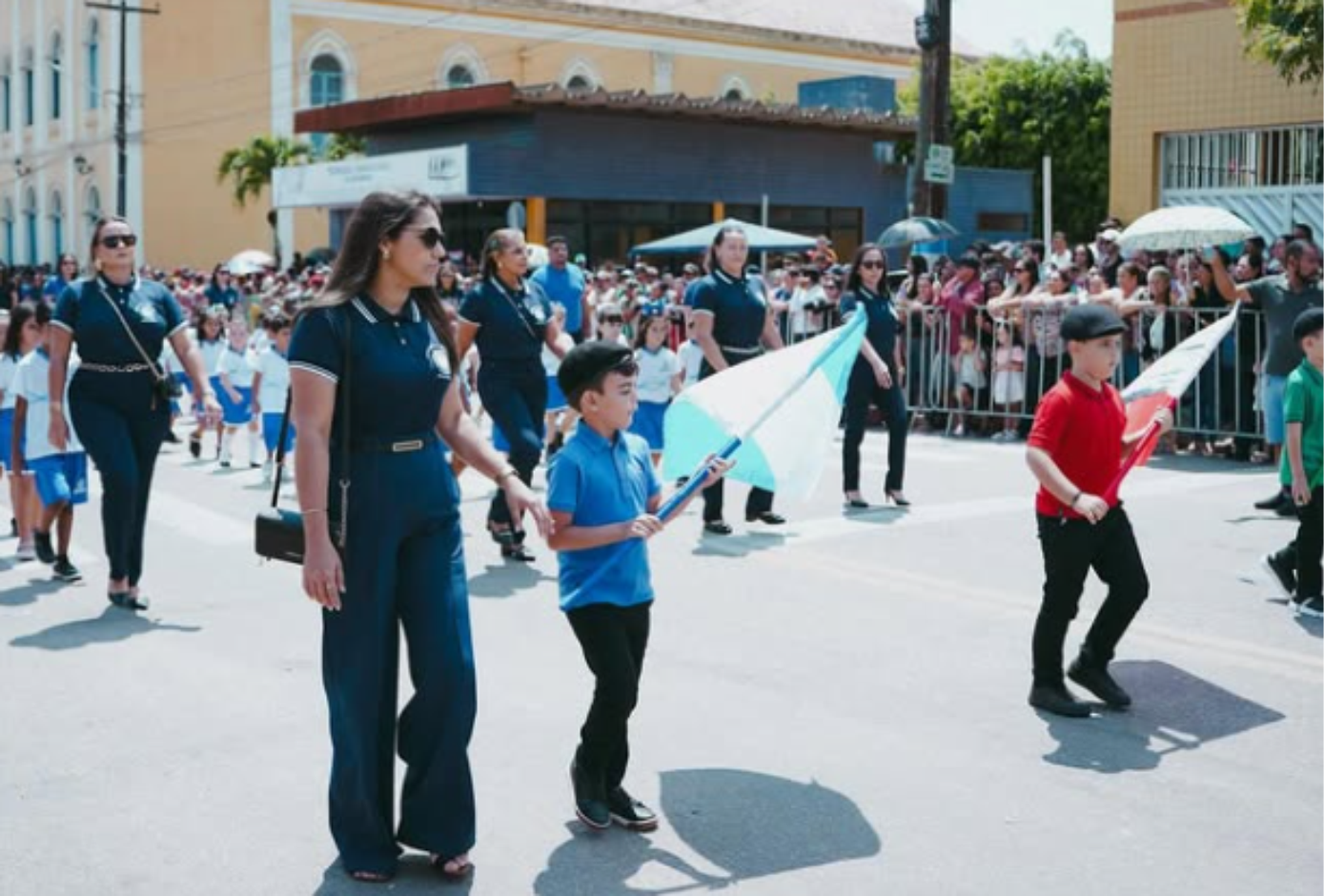 Prefeitura de Araruna realiza Desfile Cívico-Militar e Escolar 2025 com sucesso