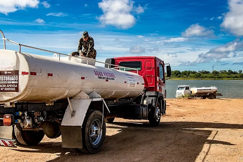 Após pressão, governo Lula libera verbas para Operação Carro-Pipa na PB