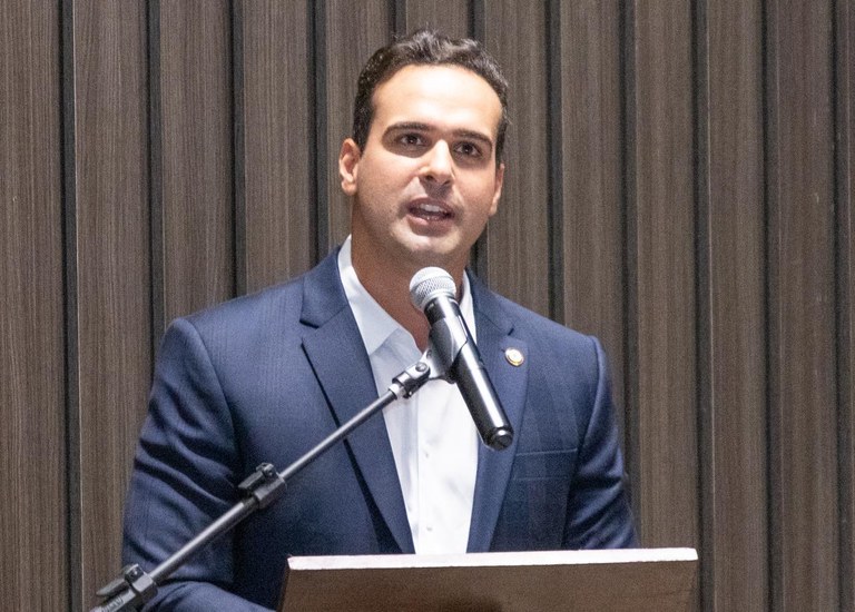 Lucas Ribeiro encaminha projeto de isenção do IPVA para motoristas de aplicativo