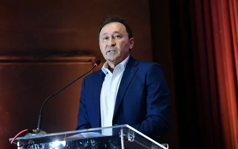 “Estrela” em evento, Deusdete se exclui da chapa de 2026 ao defender João para o Senado e PP ou Republicanos para Governo