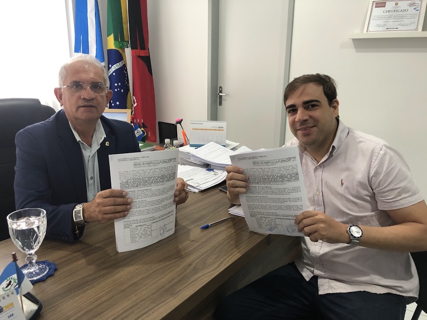 Prefeito Vital Costa assina Ordem de Serviço para pavimentação das ruas Maria Azevedo do Nascimento, Francisco Odilon e Sítio Gaviões