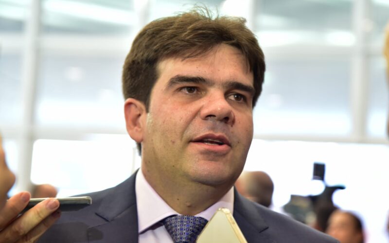 De olho em Brasília, Eduardo Carneiro não descarta mudar de rota em 2026, mas pondera: “Tudo tem que ser combinado”