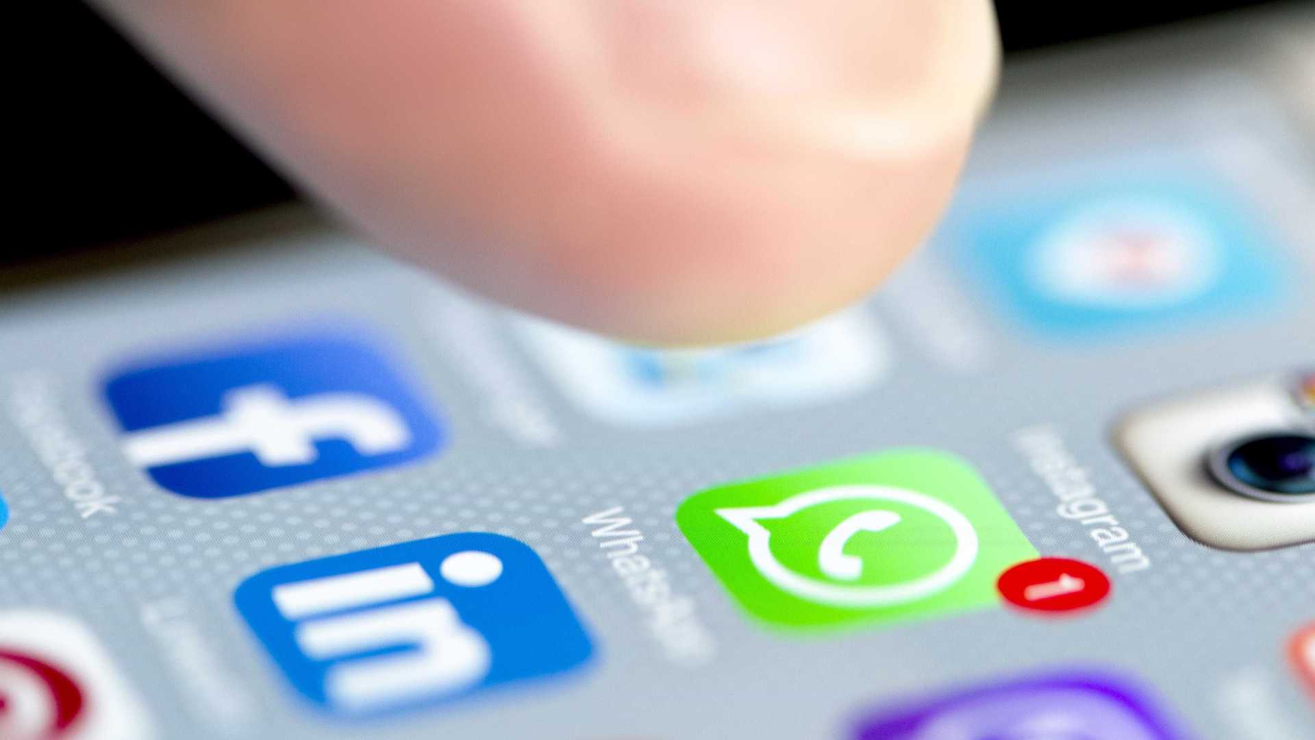 Novo golpe no WhatsApp promete resgate de R$ 1.900 do FGTS