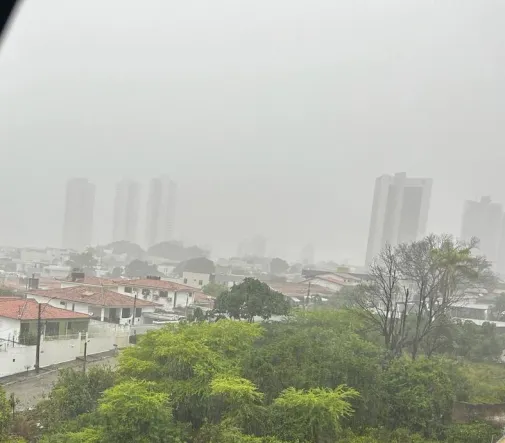 Paraíba entra em alerta para o perigo de fortes chuvas nas próximas horas, diz Inmet