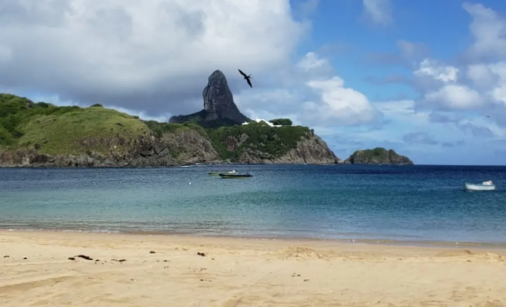 Turistas são multados em R$ 5 mil em Fernando de Noronha; entenda o que não pode na ilha