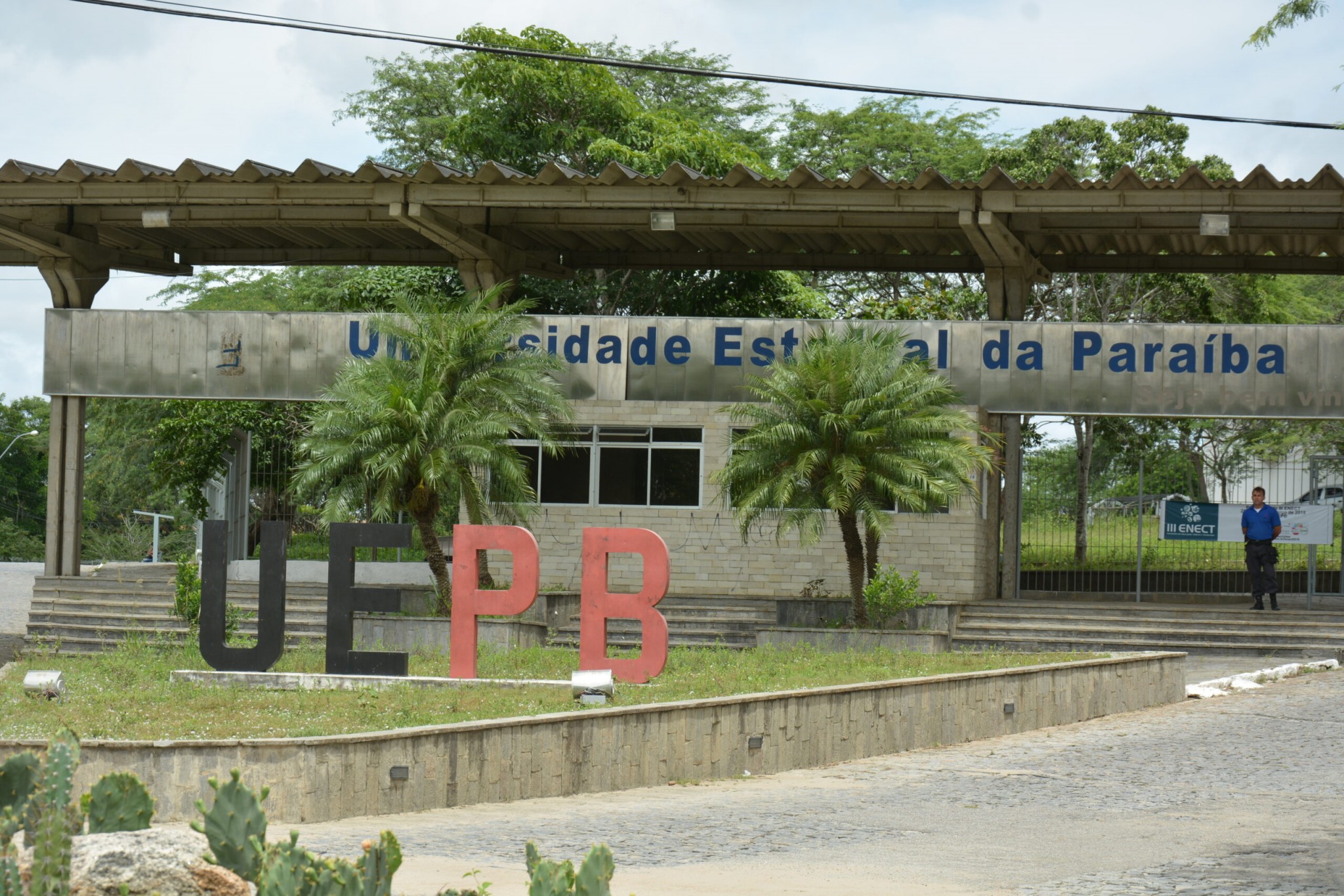UEPB divulga edital para preenchimento de vagas temporárias em Araruna, CG, Monteiro e Patos